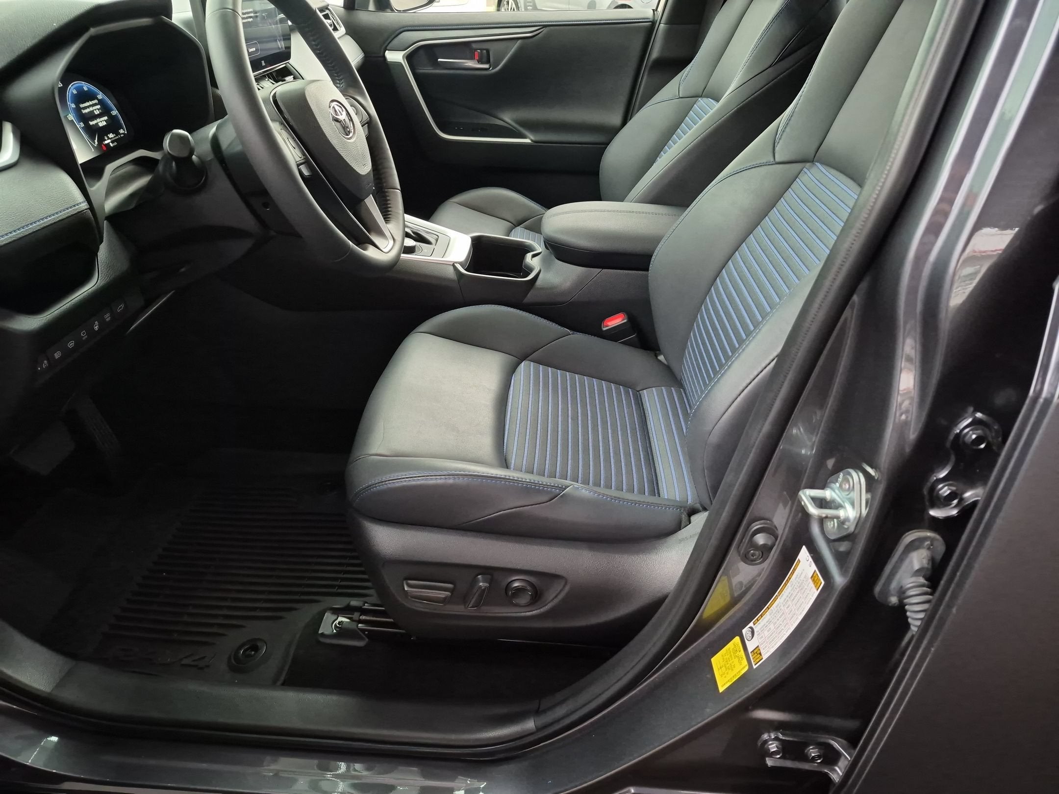 2023 Toyota RAV4 Hybrid Hybrid XSE