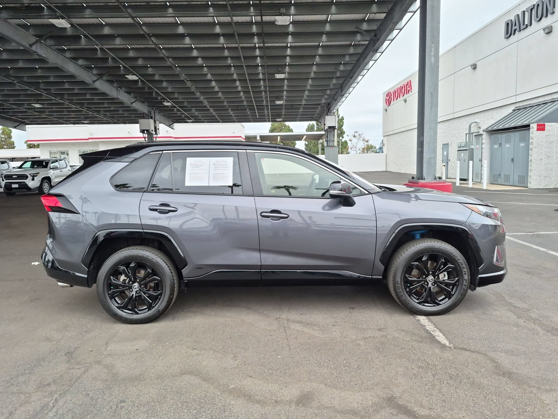 2023 Toyota RAV4 Hybrid Hybrid XSE