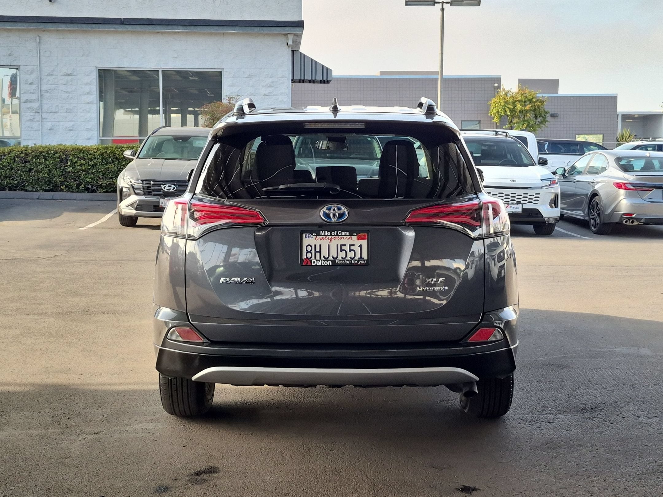 2018 Toyota RAV4 Hybrid Hybrid XLE