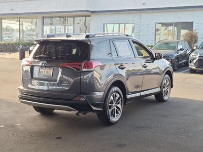 2018 Toyota RAV4 Hybrid Hybrid XLE