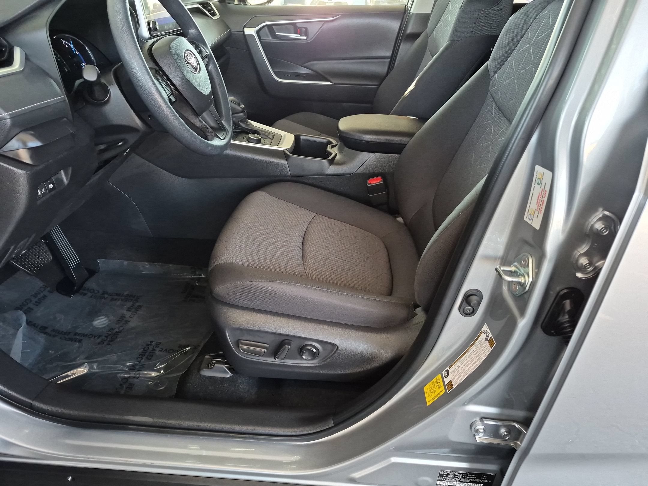 2025 Toyota RAV4 Hybrid Hybrid XLE