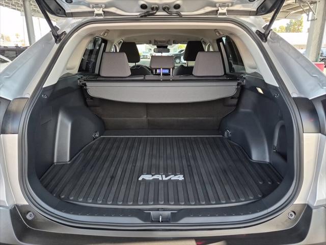2025 Toyota RAV4 Hybrid Hybrid XLE