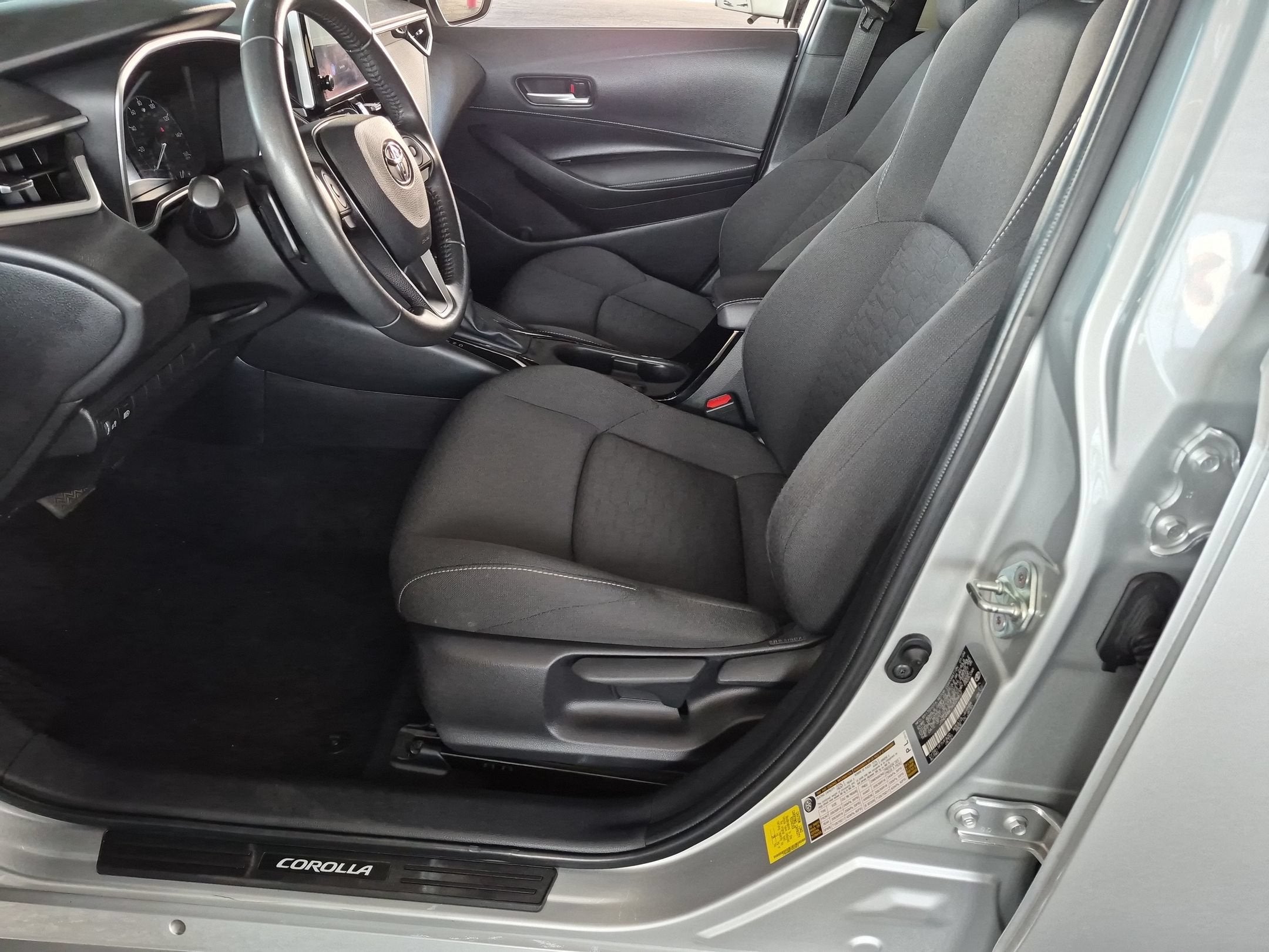 2024 Toyota Corolla Hatchback SE