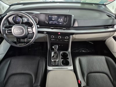 2024 Kia Carnival LX