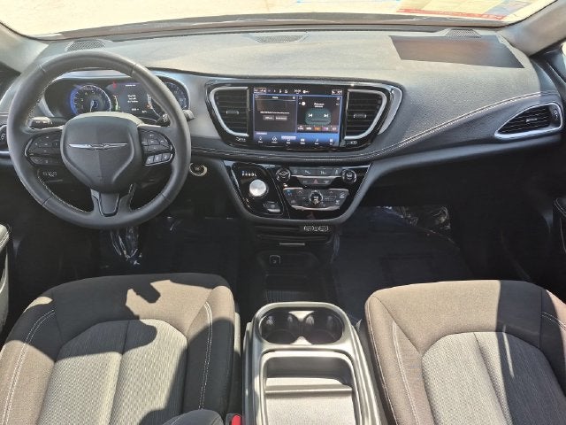 2024 Chrysler Pacifica Touring