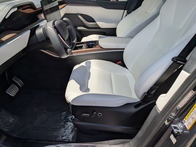 2024 Tesla Model X Base