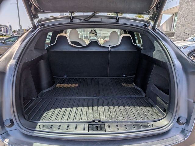 2024 Tesla Model X Base