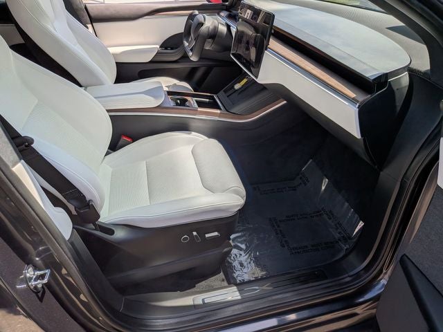 2024 Tesla Model X Base