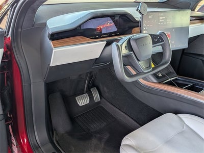 2025 Tesla Model X Base