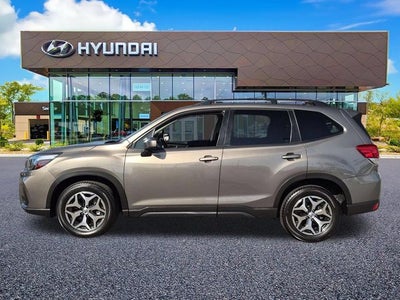 2019 Subaru Forester Premium Premium