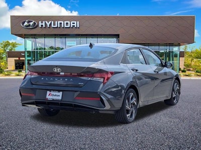 2025 Hyundai Elantra Hybrid Limited