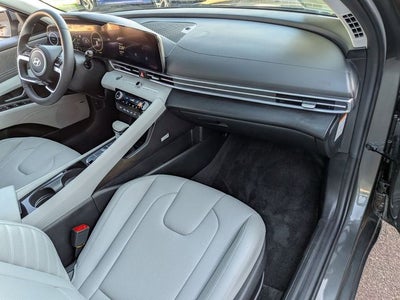 2025 Hyundai Elantra Hybrid Limited