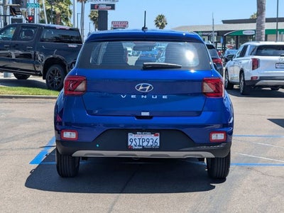 2025 Hyundai Venue SE