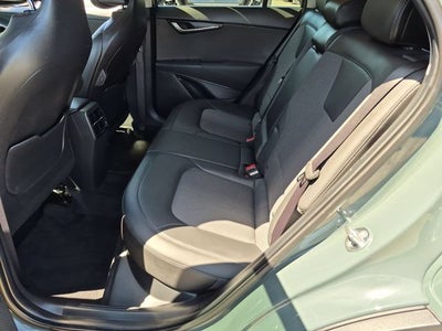 2024 Kia Niro Plug-In Hybrid EX