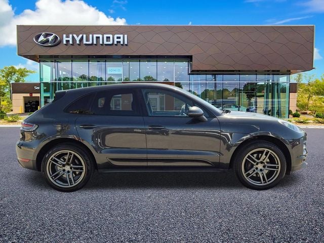 2019 Porsche Macan Base