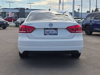 2012 Volkswagen Passat 2.5 SE