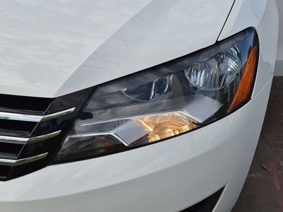 2012 Volkswagen Passat 2.5 SE