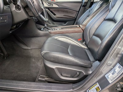 2018 Mazda Mazda3 Touring