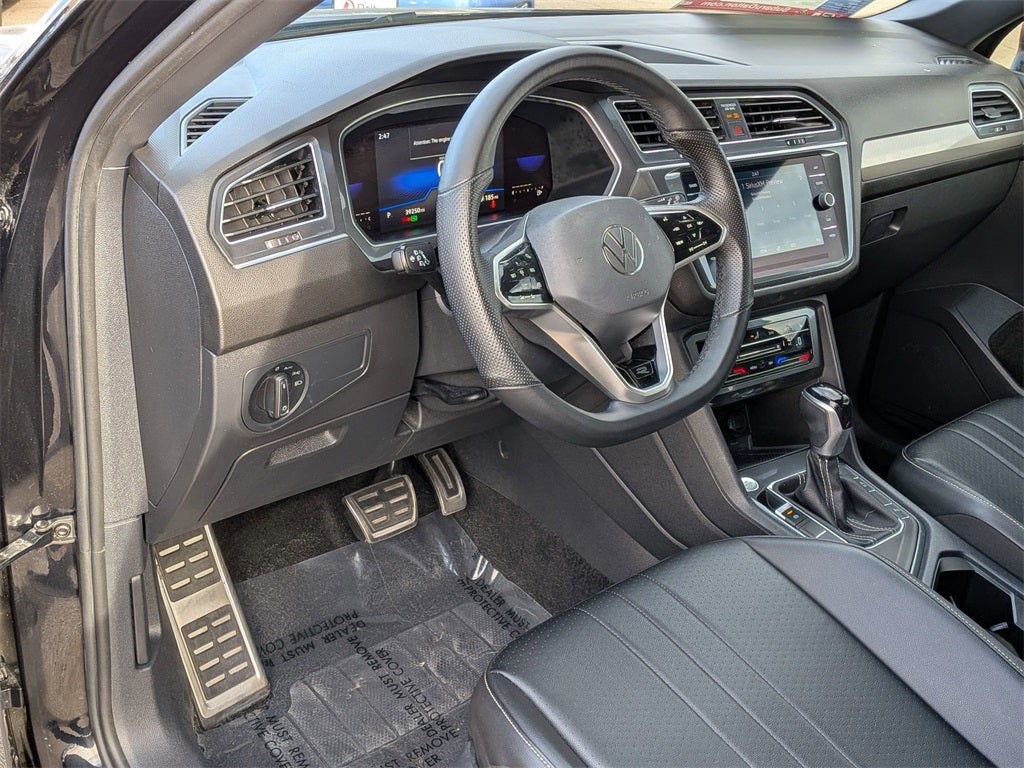 2022 Volkswagen Tiguan 2.0T SE R-Line Black