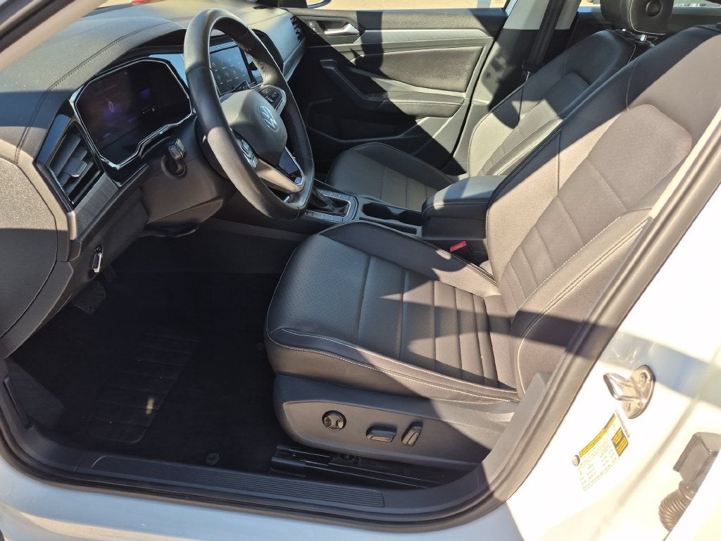 2022 Volkswagen Jetta 1.5T SE