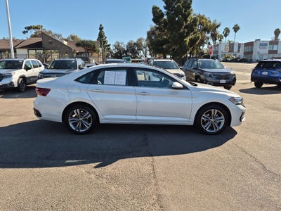 2022 Volkswagen Jetta 1.5T SE