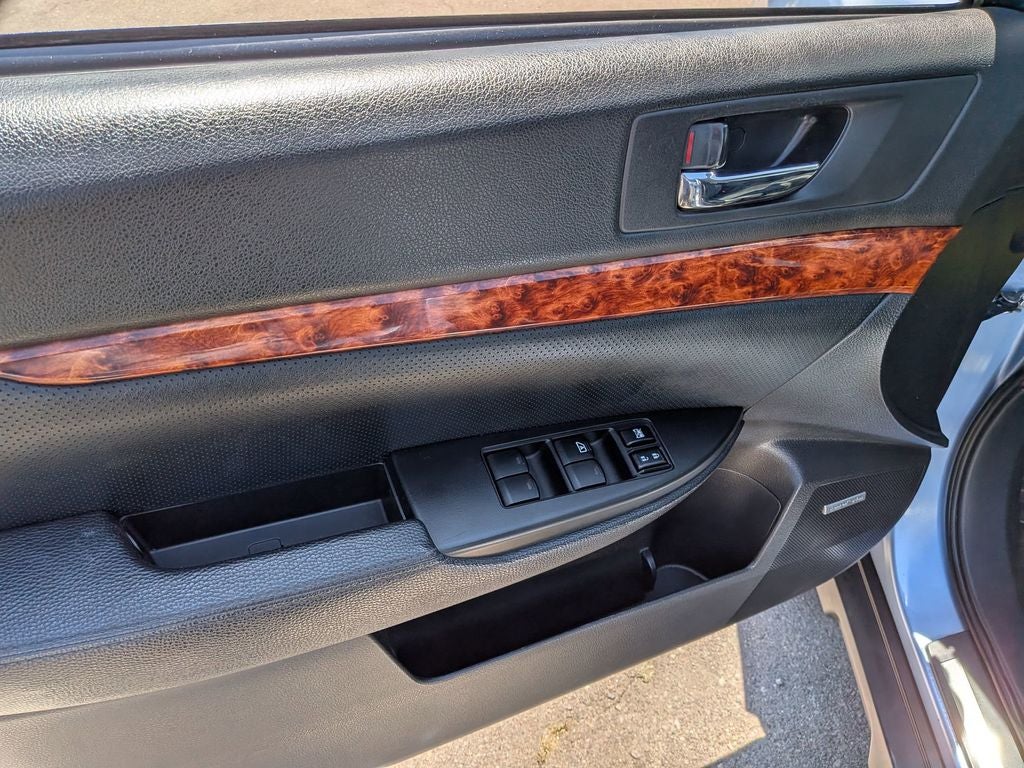 2011 Subaru Outback 2.5i Limited