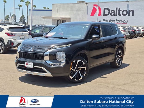 2024 Mitsubishi Outlander SE