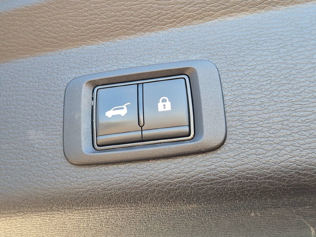 2024 Mitsubishi Outlander PHEV SEL