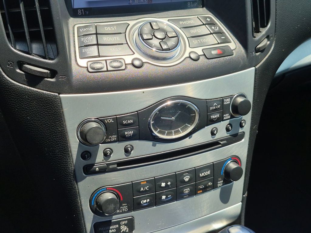 2013 INFINITI G37 Journey