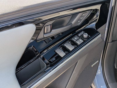 2023 Subaru Solterra Limited