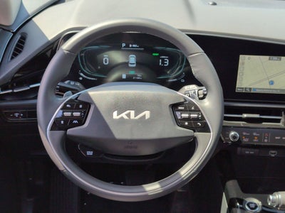 2024 Kia Niro EX