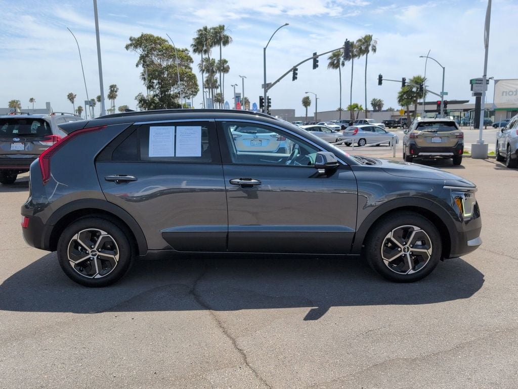 2024 Kia Niro EX