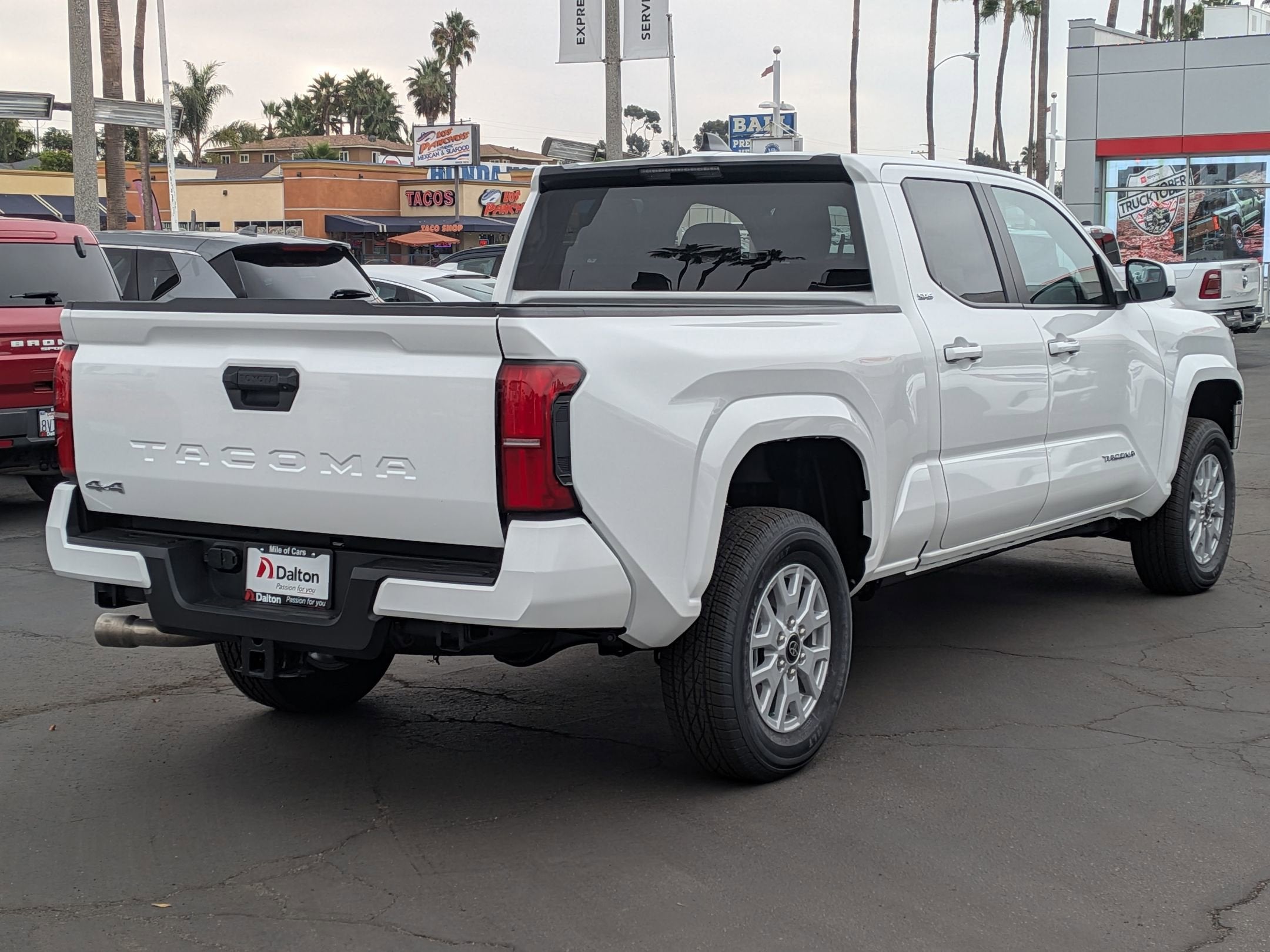 2025 Toyota Tacoma SR5