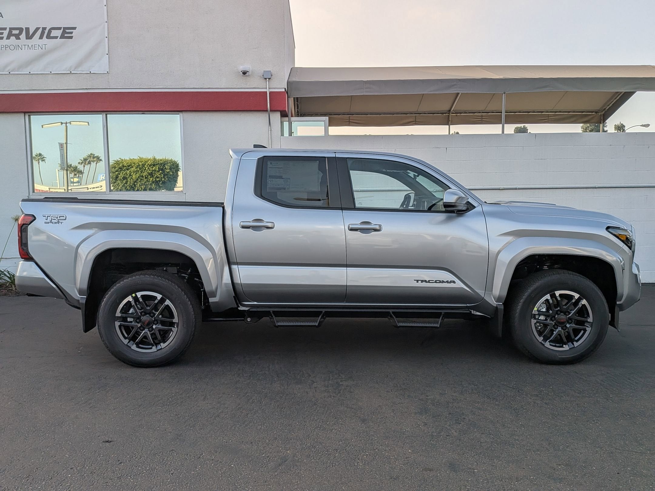2025 Toyota Tacoma TRD Sport