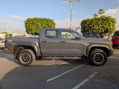 2025 Toyota Tacoma TRD Off-Road
