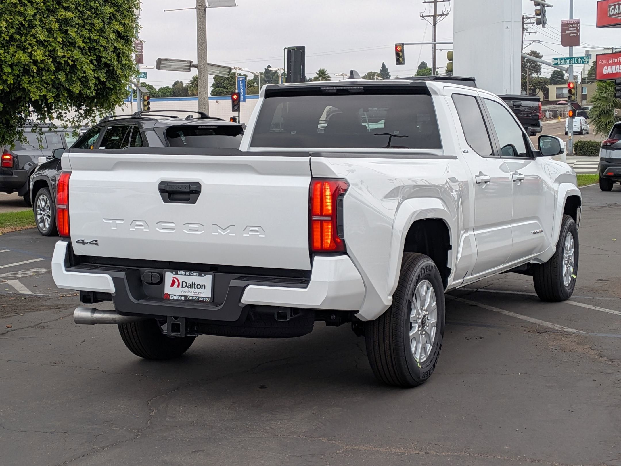 2025 Toyota Tacoma SR5