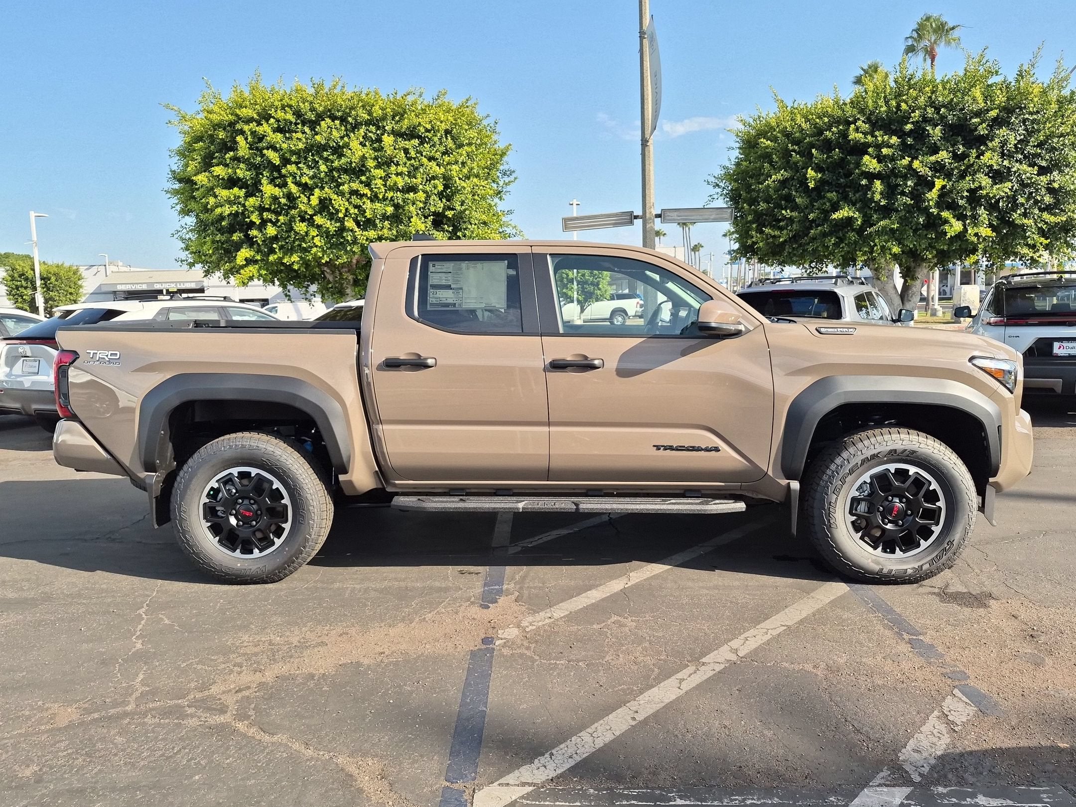 2026 Toyota Tacoma i-FORCE MAX Tacoma TRD Off-Road