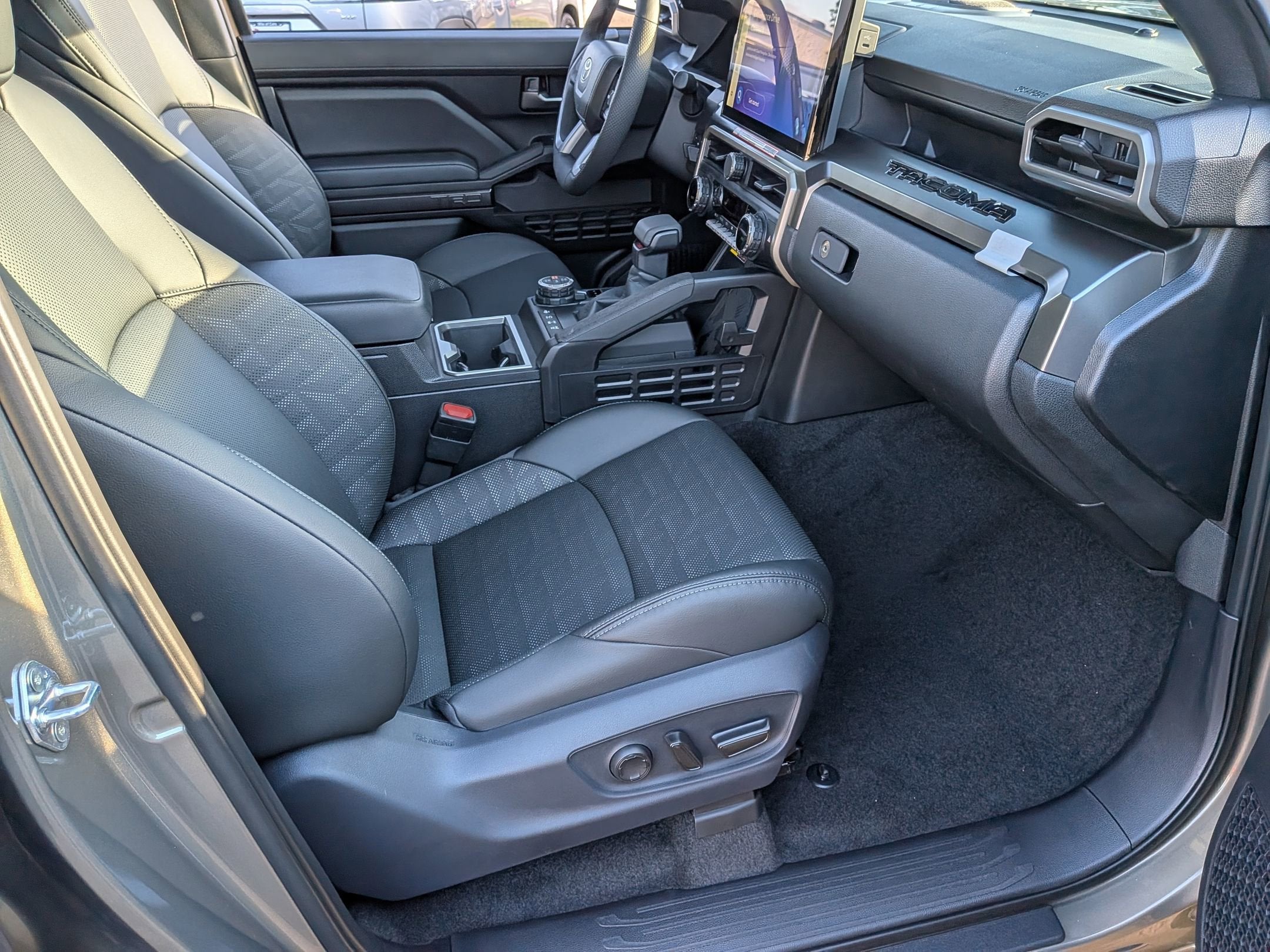 2026 Toyota Tacoma i-FORCE MAX Tacoma TRD Off-Road
