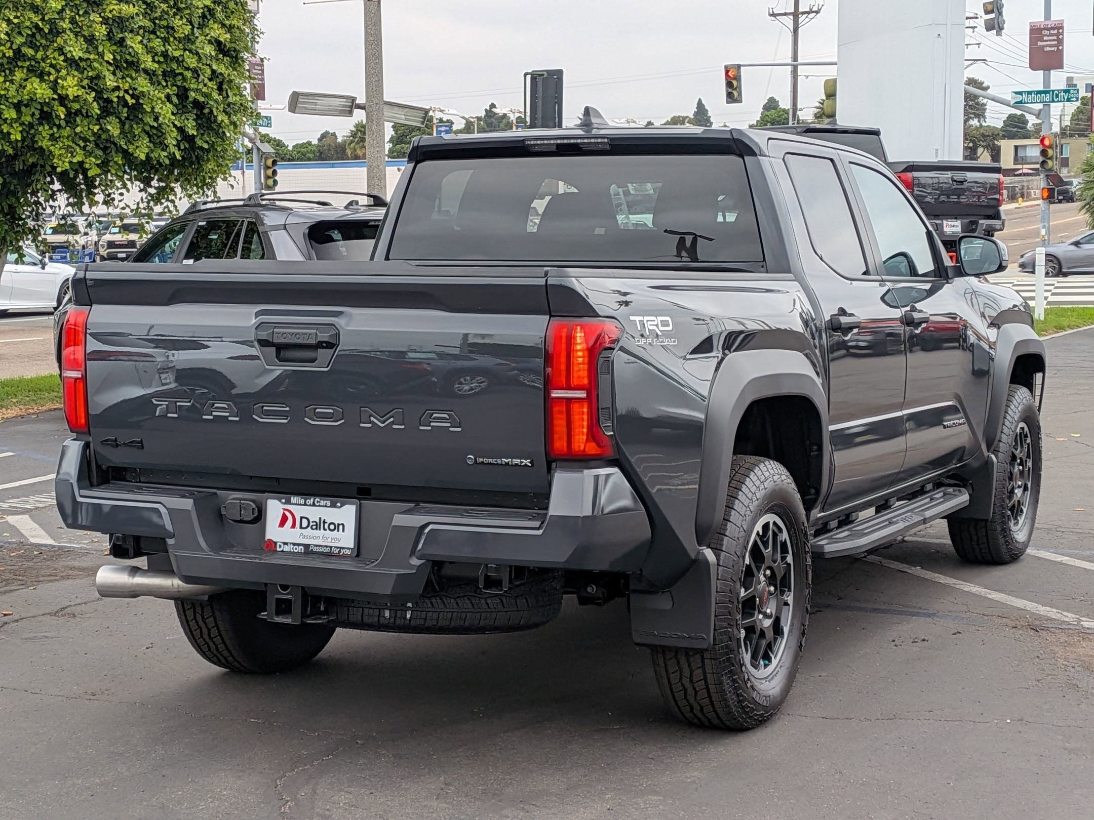2025 Toyota Tacoma i-FORCE MAX Tacoma TRD Off-Road