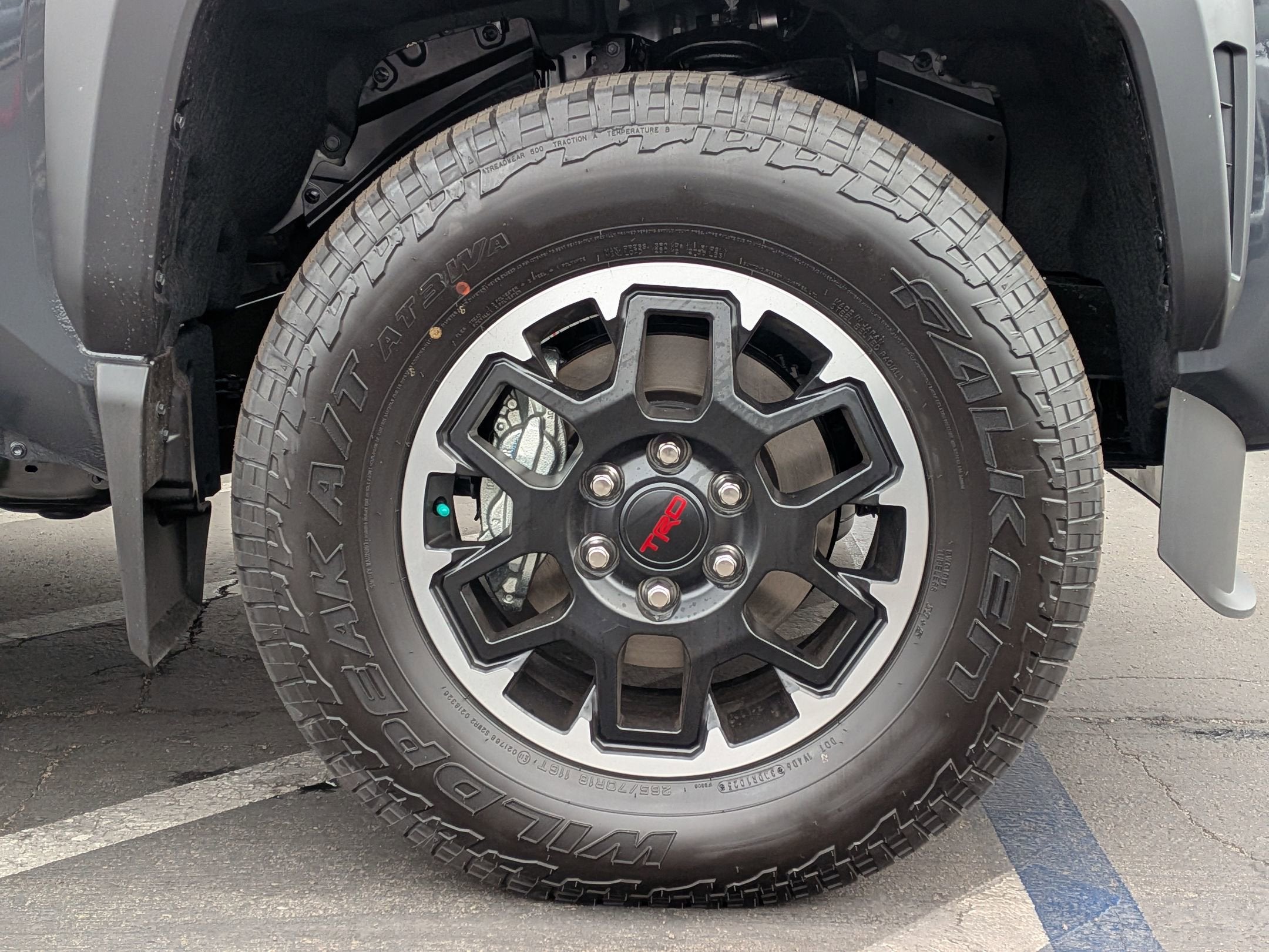 2025 Toyota Tacoma i-FORCE MAX Tacoma TRD Off-Road