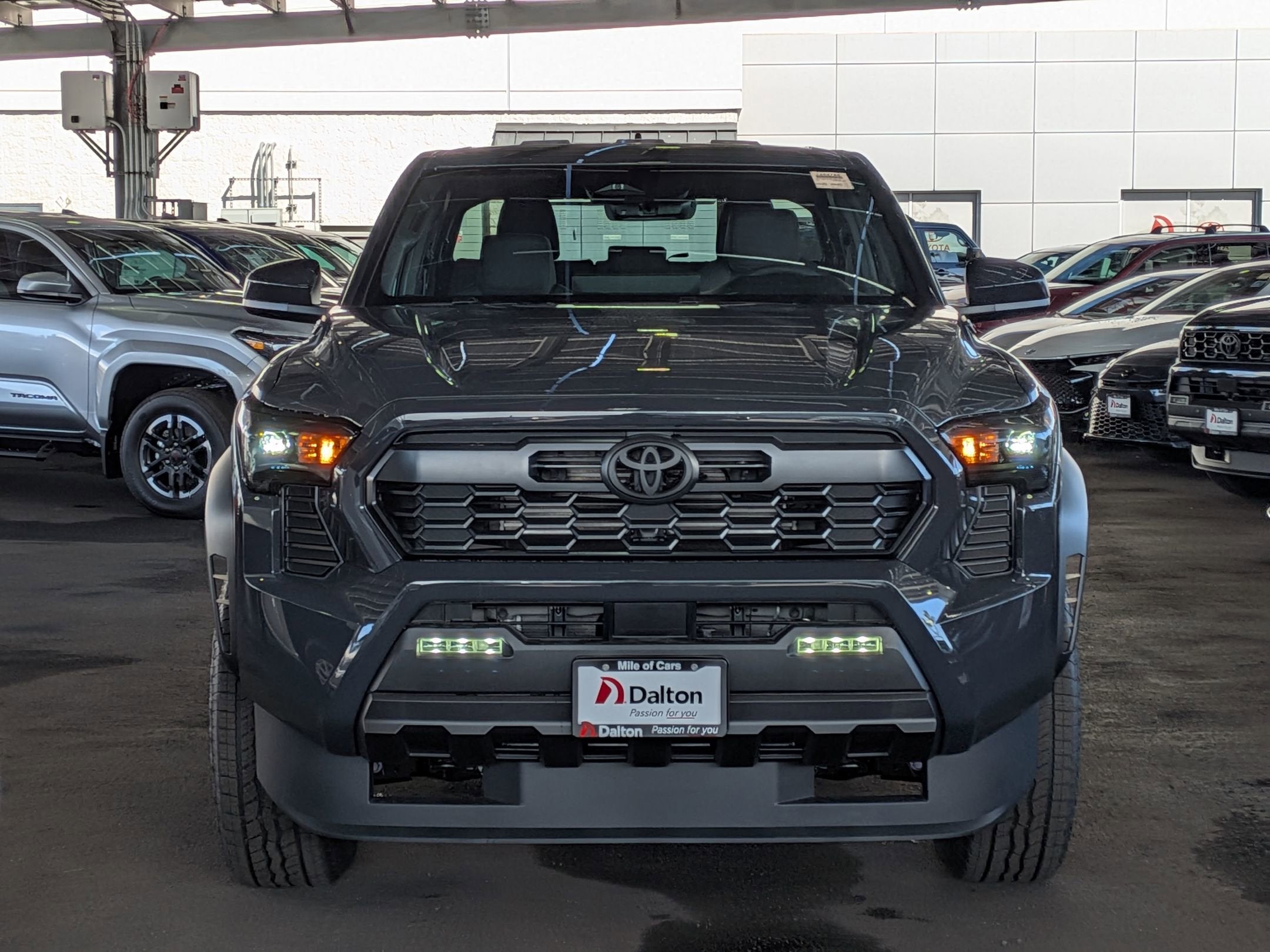 2025 Toyota Tacoma i-FORCE MAX Tacoma TRD Off-Road