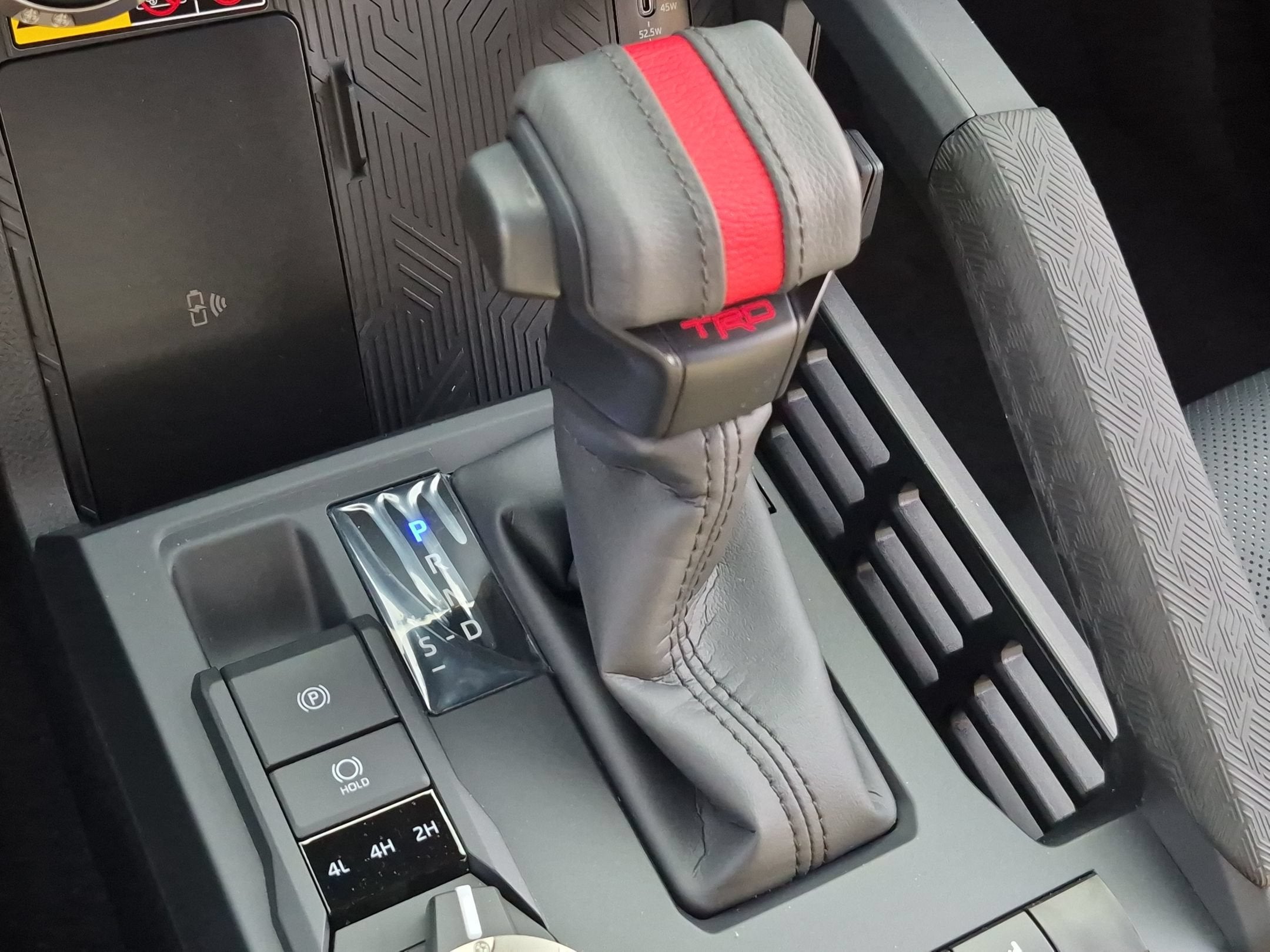 2026 Toyota Tacoma i-FORCE MAX Tacoma TRD Pro