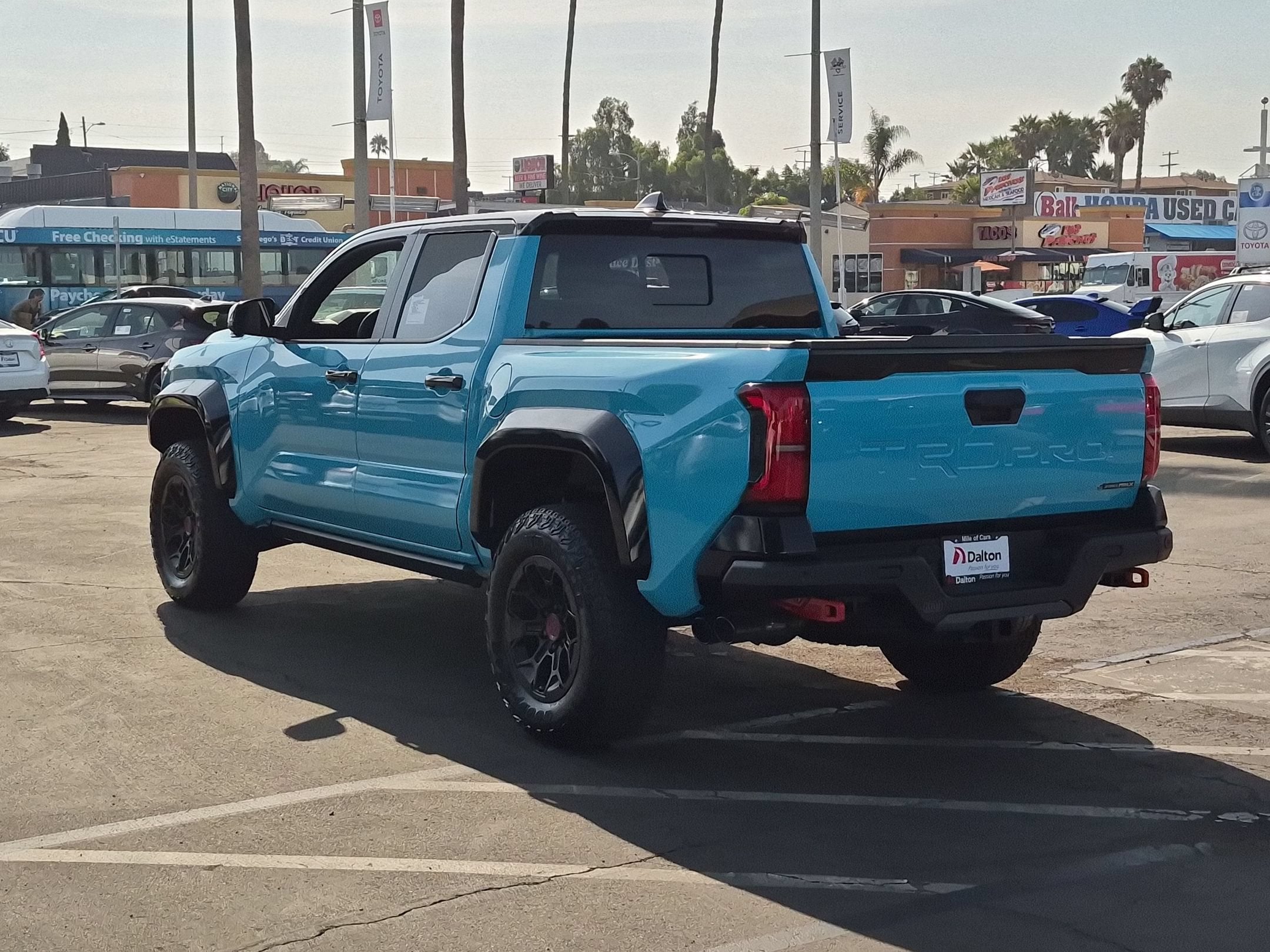2026 Toyota Tacoma i-FORCE MAX Tacoma TRD Pro