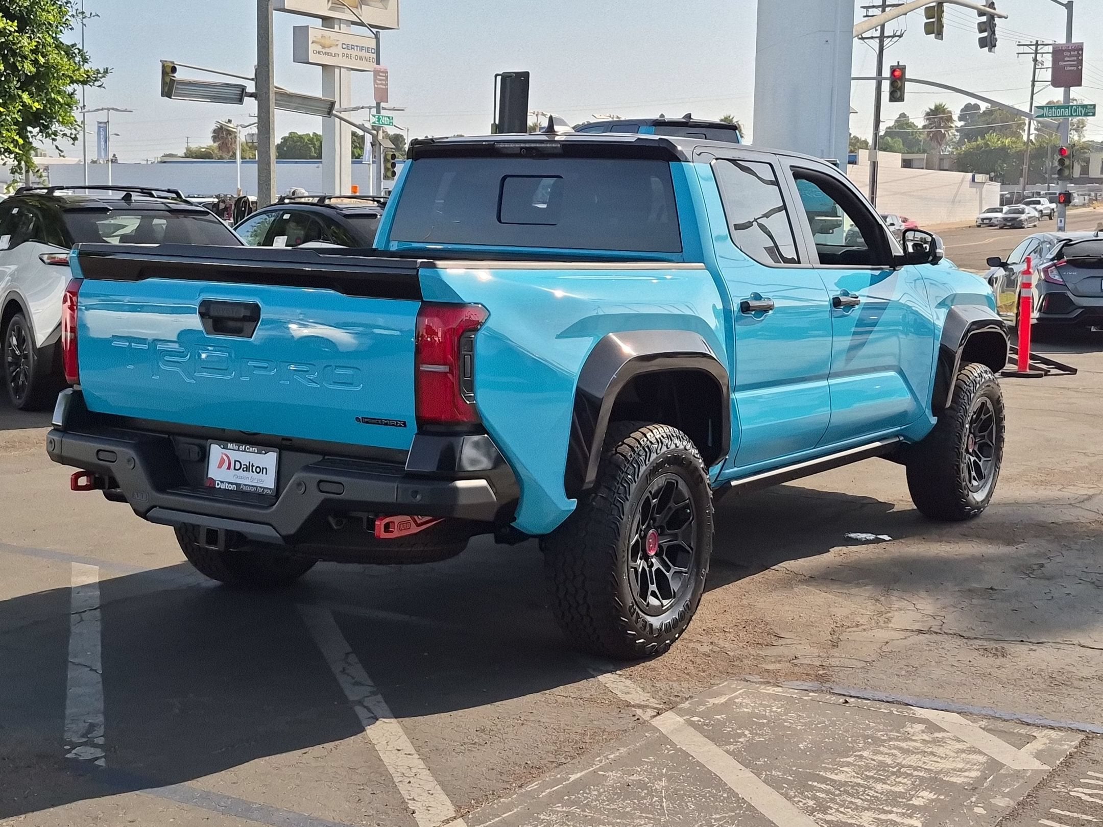 2026 Toyota Tacoma i-FORCE MAX Tacoma TRD Pro