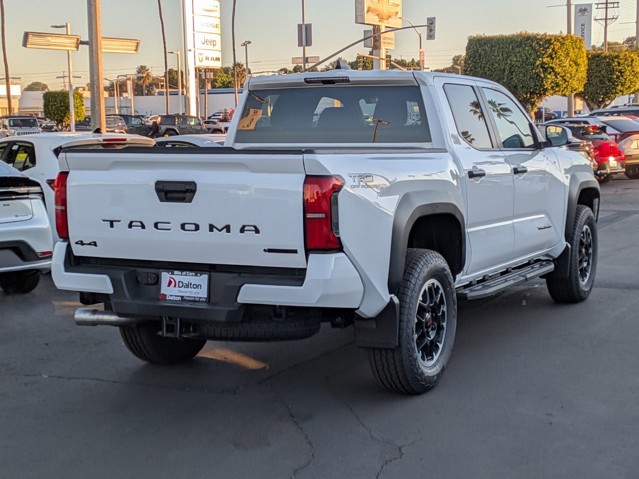 2026 Toyota Tacoma i-FORCE MAX Tacoma TRD Off-Road