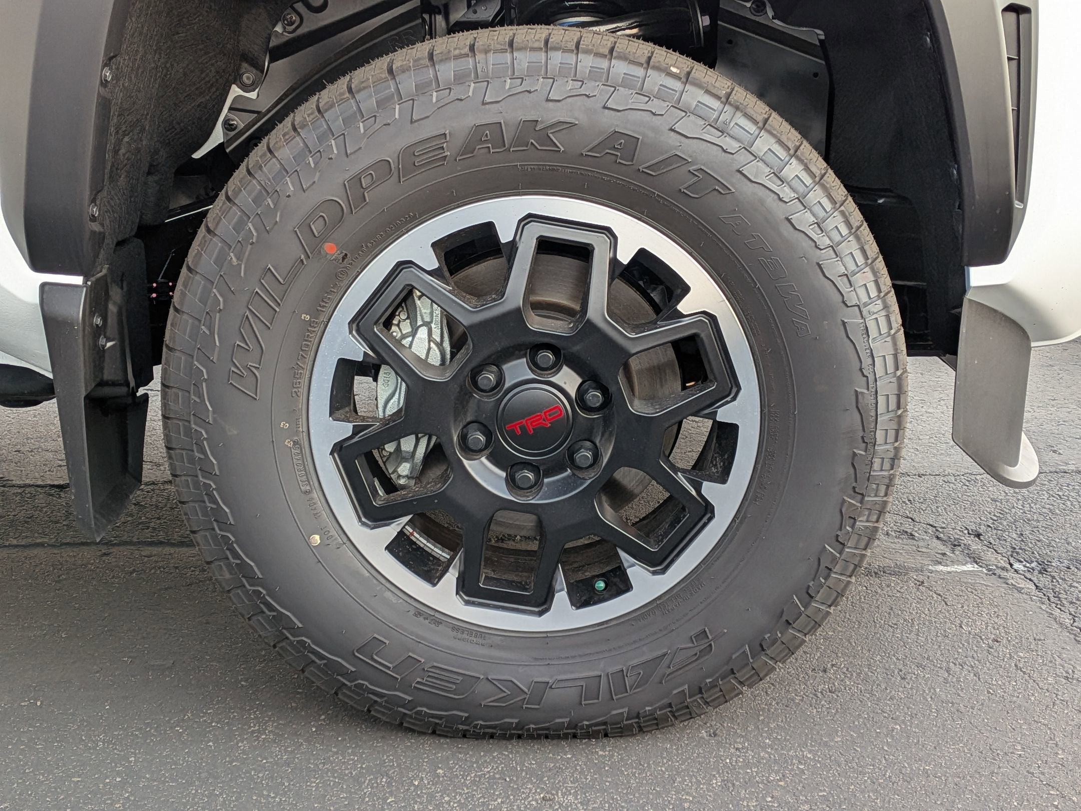 2026 Toyota Tacoma i-FORCE MAX Tacoma TRD Off-Road