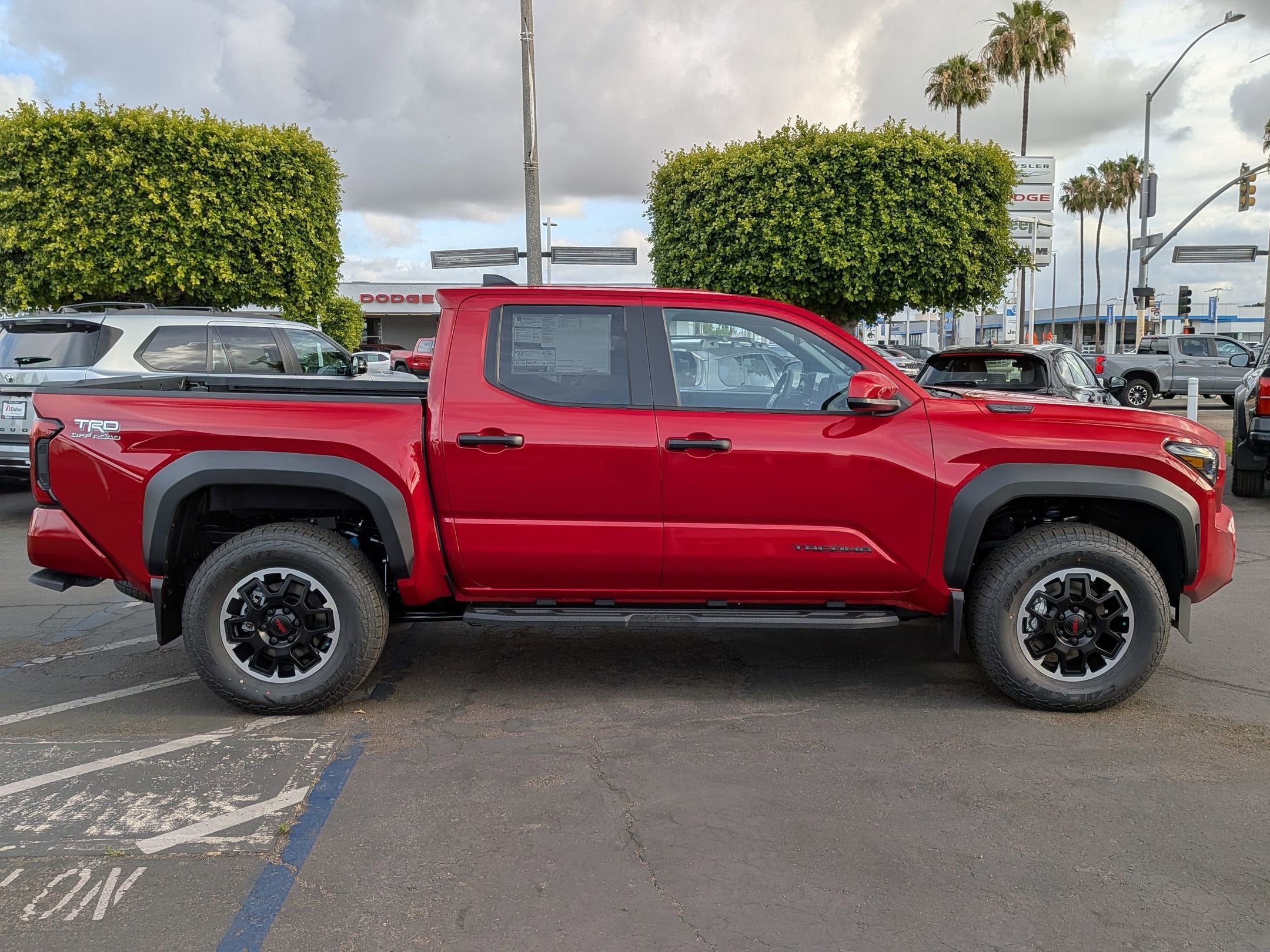 2026 Toyota Tacoma i-FORCE MAX Tacoma TRD Off-Road