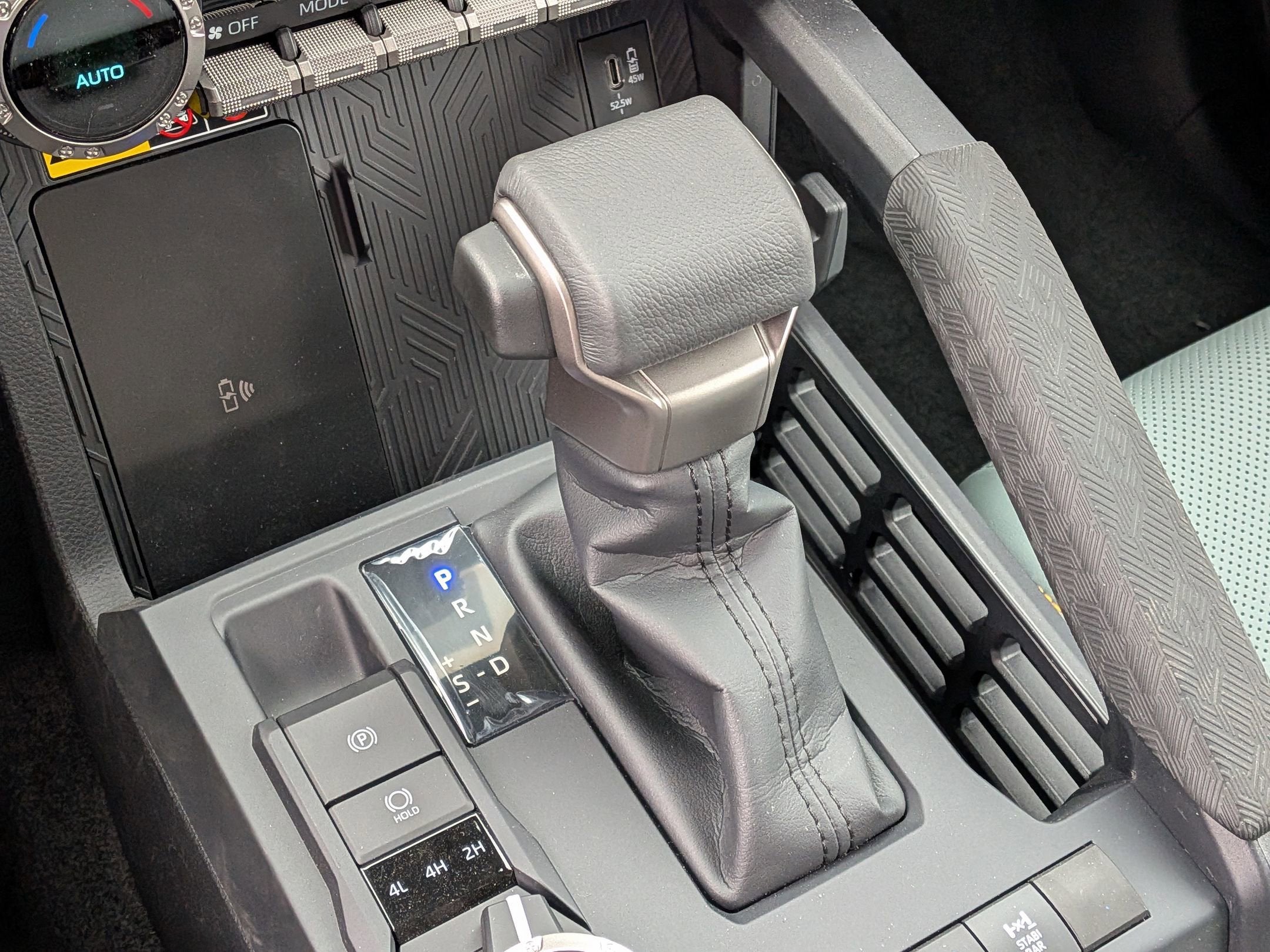 2026 Toyota Tacoma i-FORCE MAX Tacoma Trailhunter