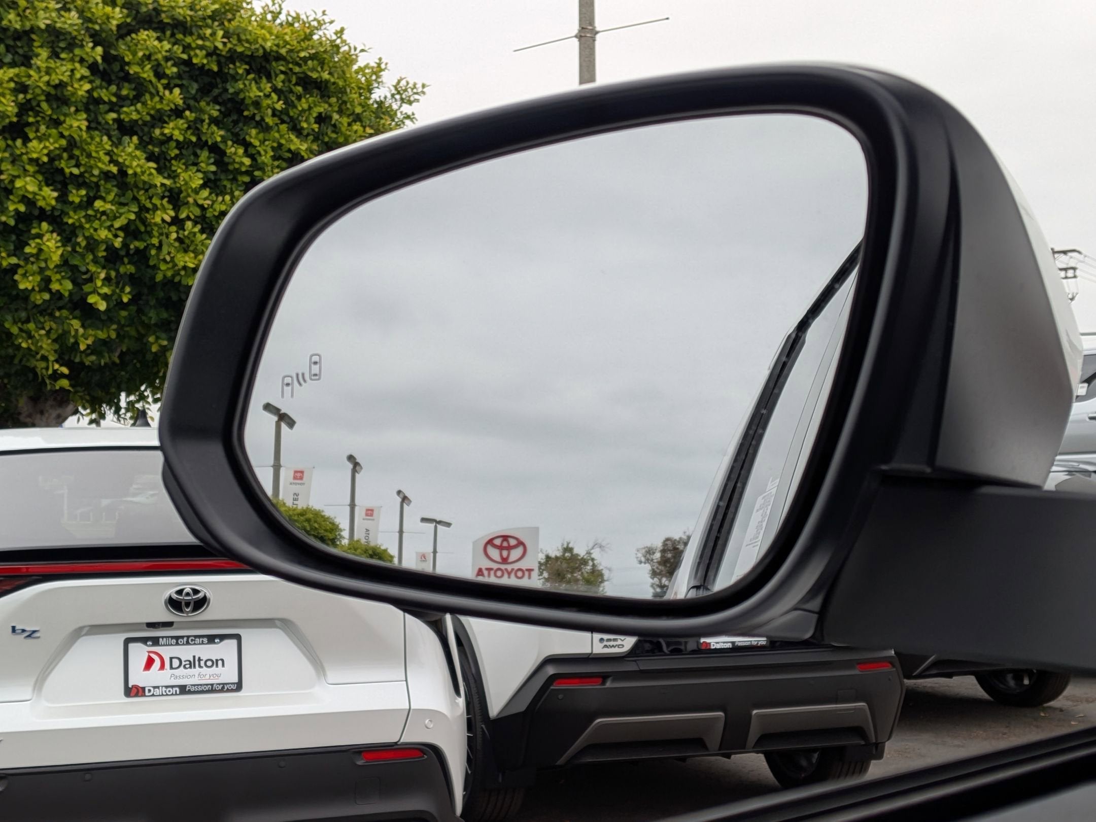 2026 Toyota Tacoma i-FORCE MAX Tacoma Trailhunter