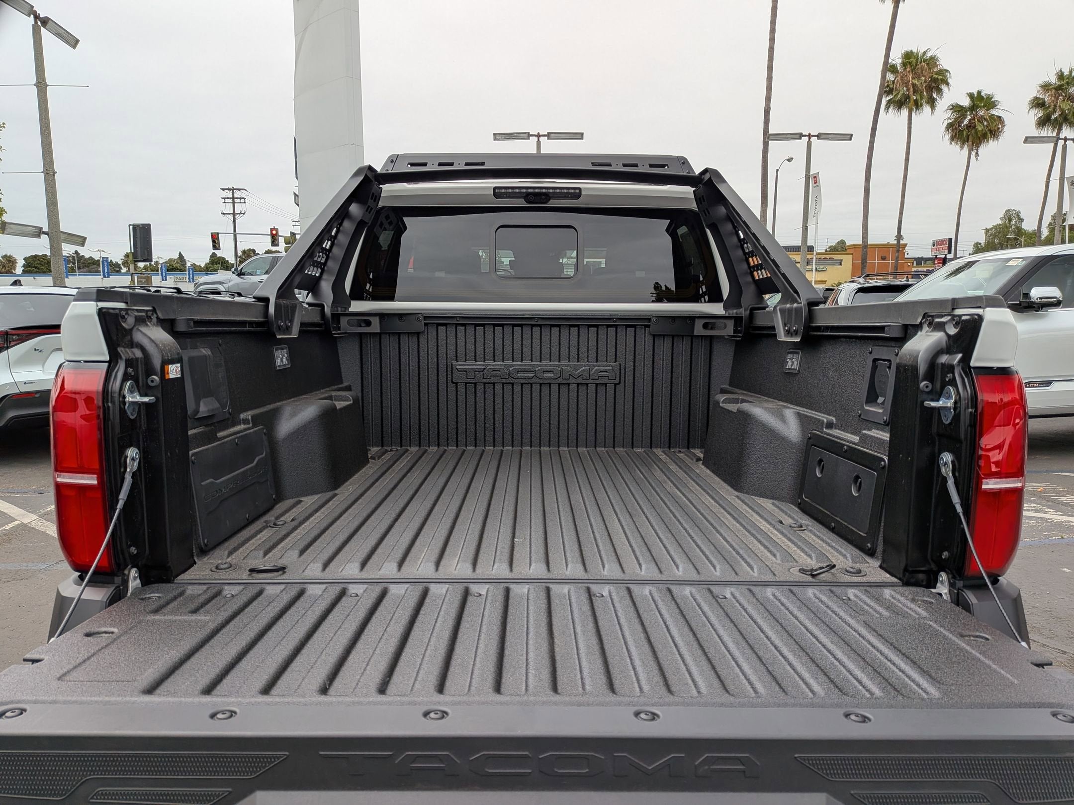 2026 Toyota Tacoma i-FORCE MAX Tacoma Trailhunter